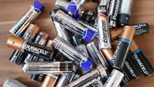 Inovação na reciclagem de baterias é resposta face a dificuldades com matérias-primas